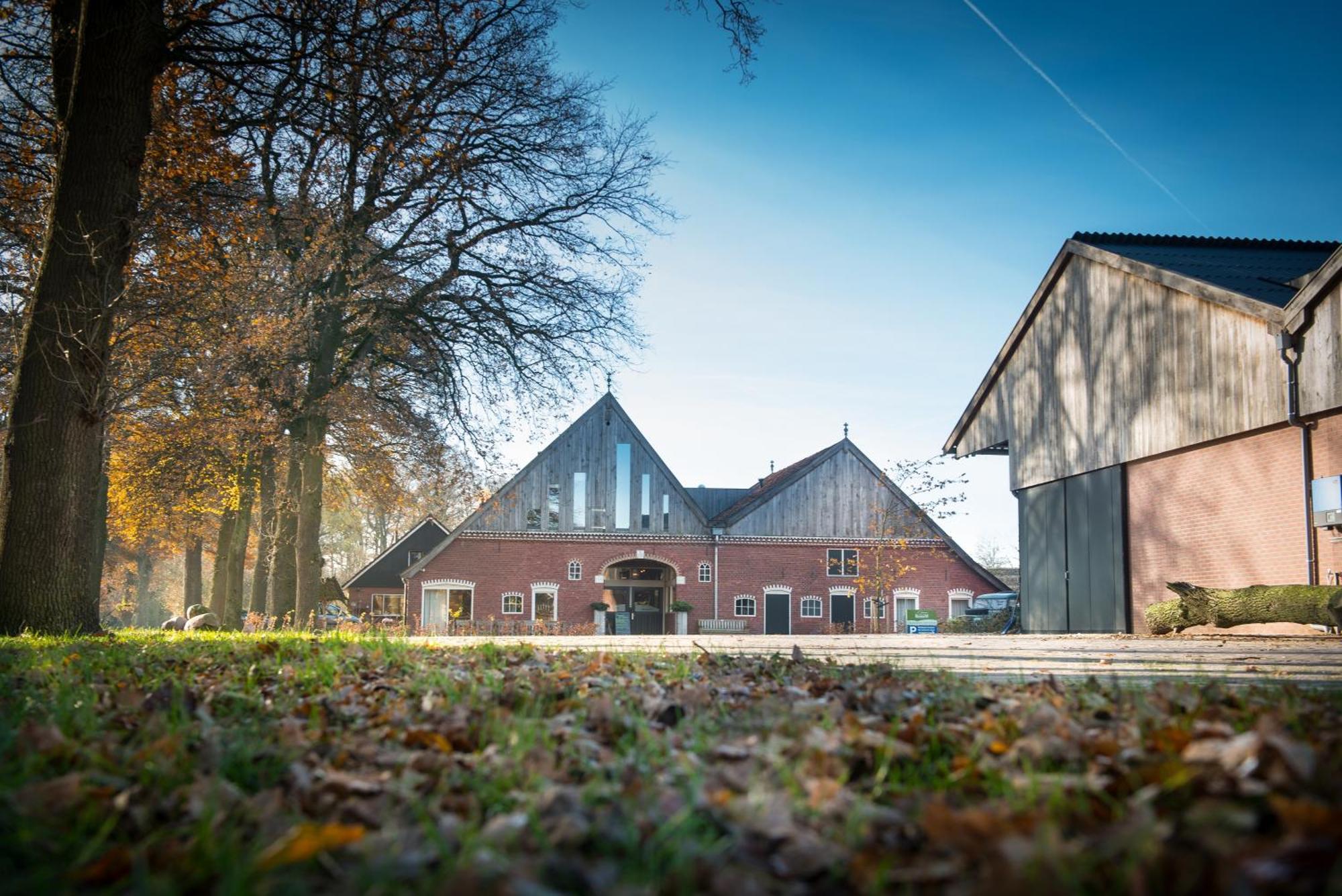 Sterrenkubus Villa Lattrop Exteriör bild